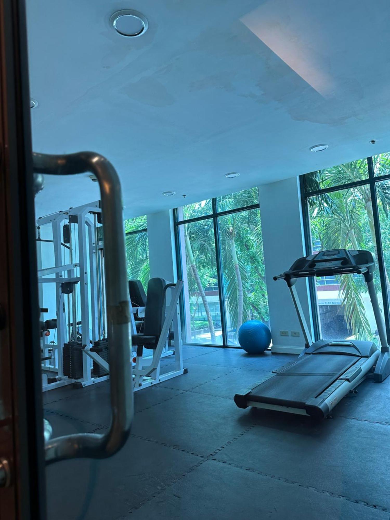 Studio One Condominium, Alabang - Bluu - Fiber Wi-Fi, Netflix-Ready Muntinlupa City Eksteriør bilde