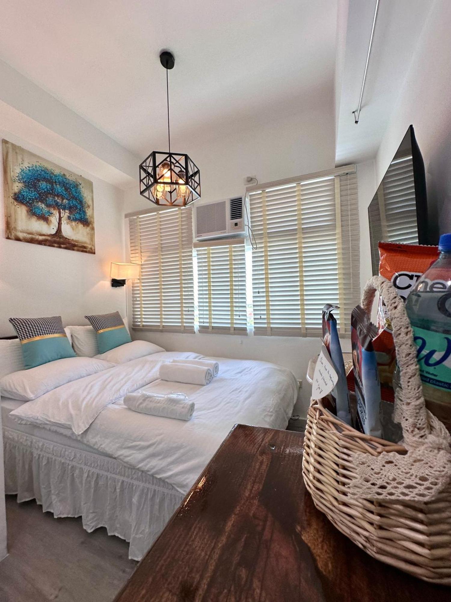 Studio One Condominium, Alabang - Bluu - Fiber Wi-Fi, Netflix-Ready Muntinlupa City Eksteriør bilde